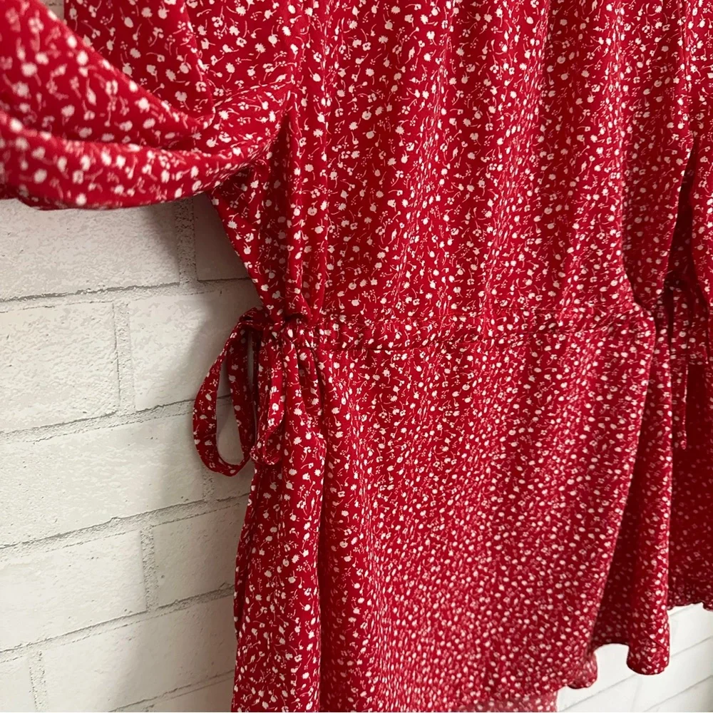 ISABEL Maternity by Ingrid + Isabel Red Flowered Side Tie Long Sleeve Top - Picture 10 of 11